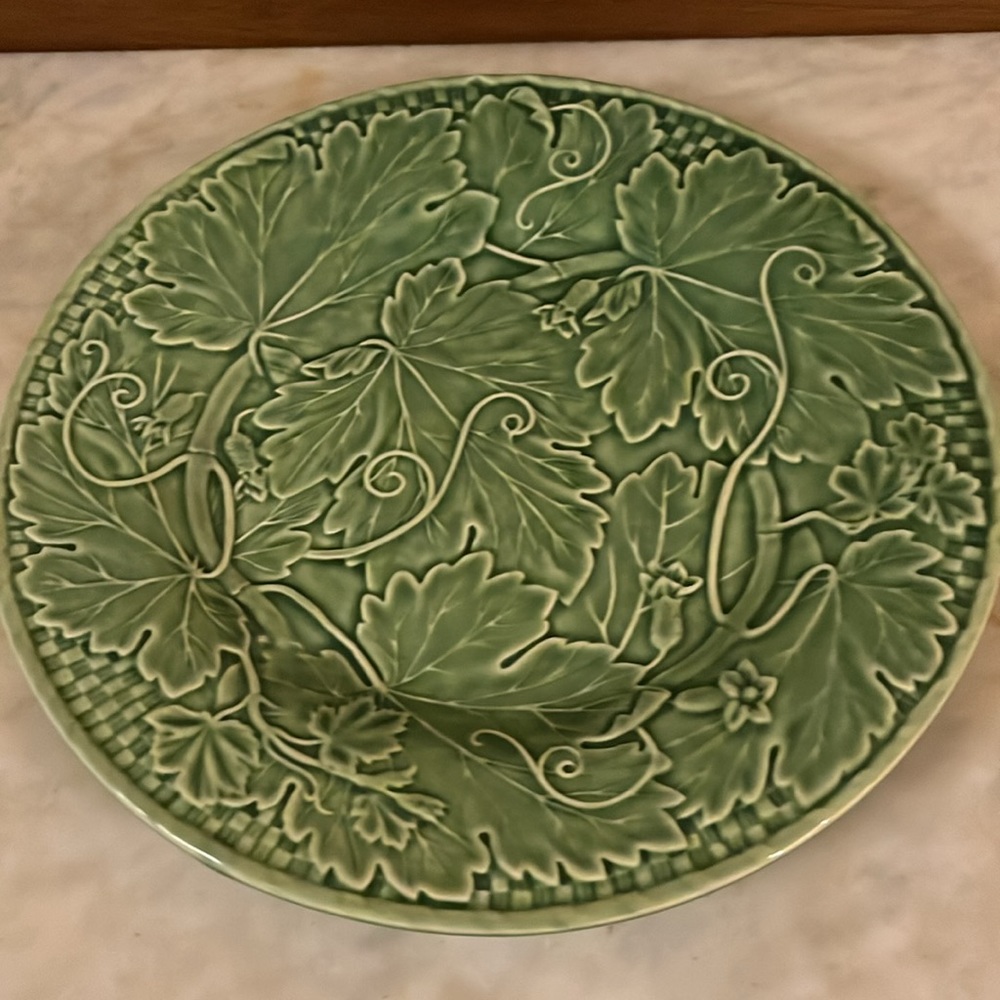 Bordallo Pinheiro-Made In Portugal 🇵🇹-Leaf Plate-10” - Picture 5 of 12